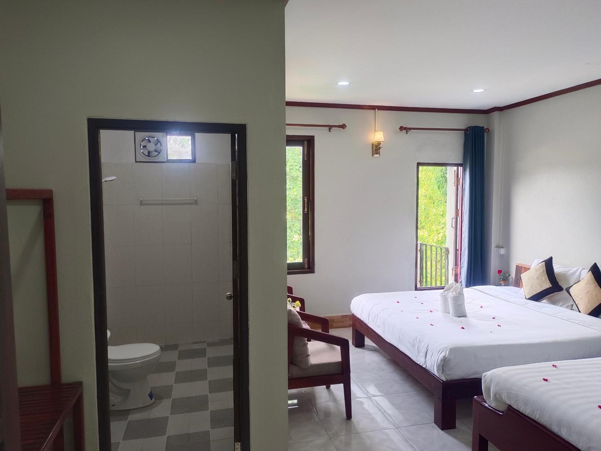 Dok Champa Resort 방 비엥 외부 사진