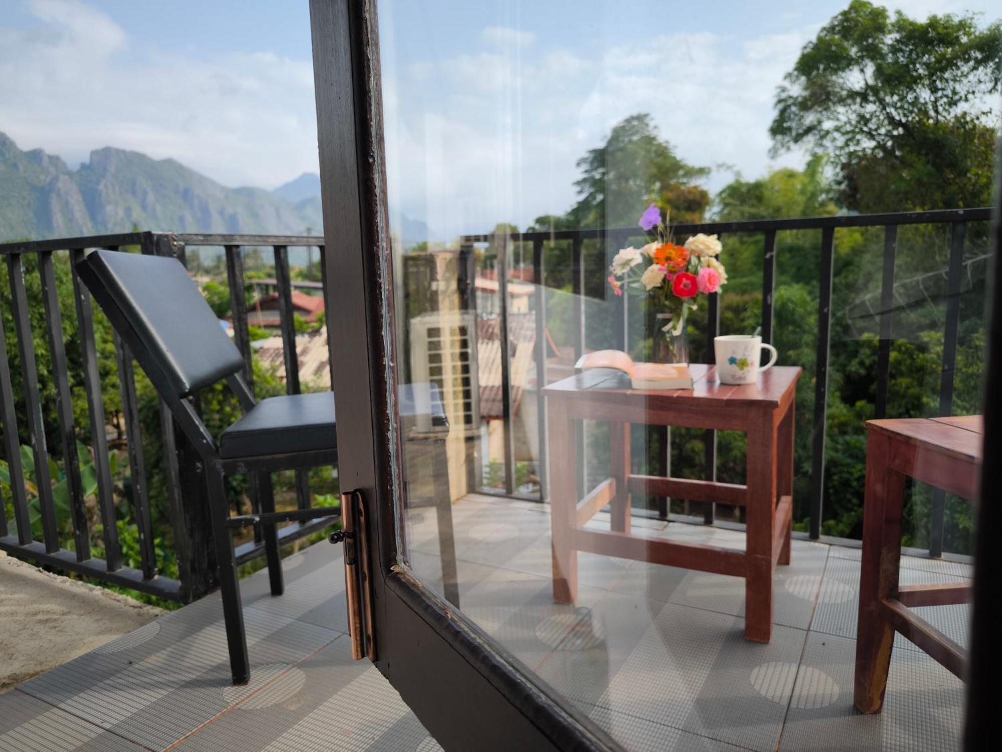 Dok Champa Resort 방 비엥 외부 사진