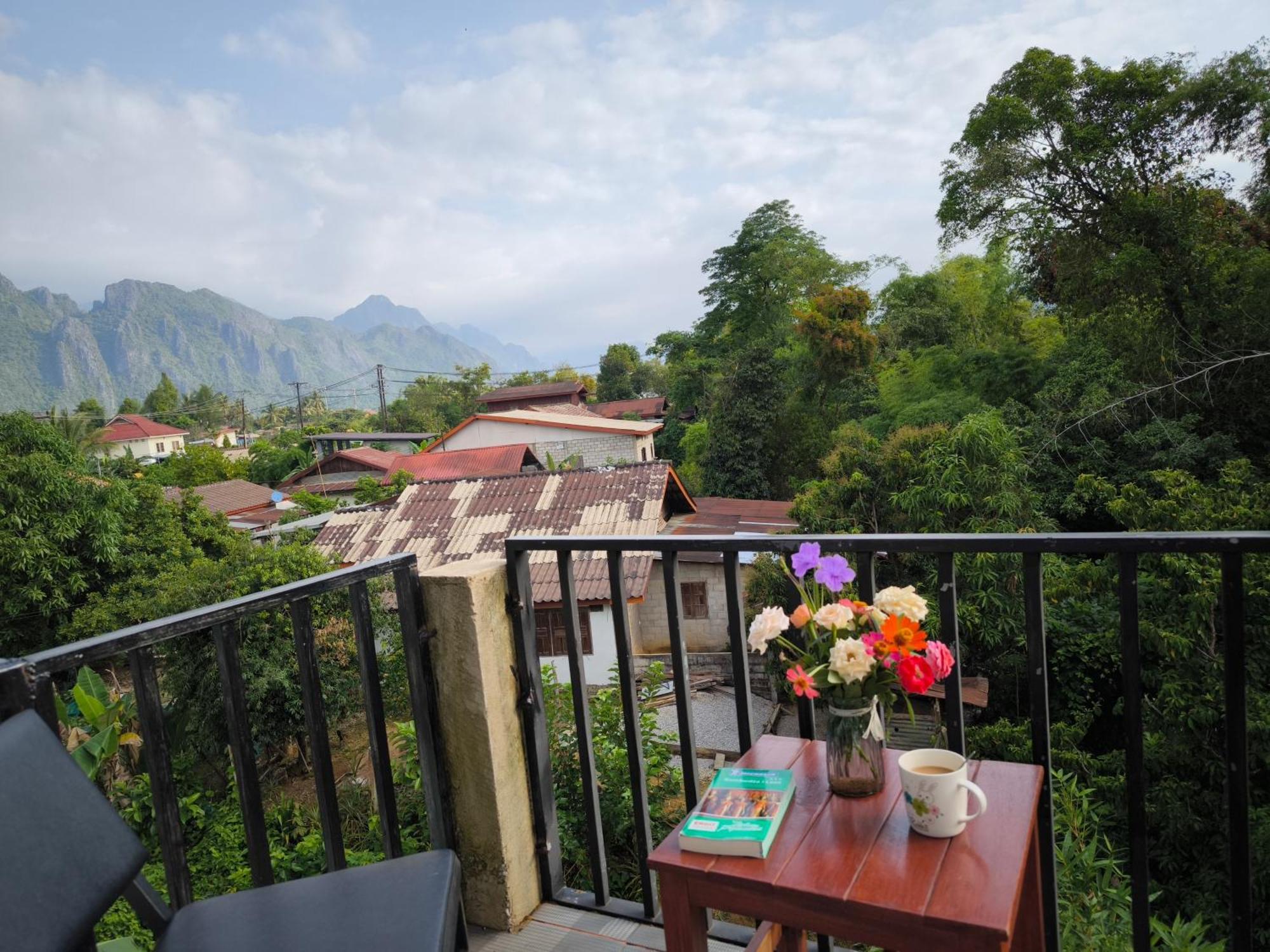 Dok Champa Resort 방 비엥 외부 사진